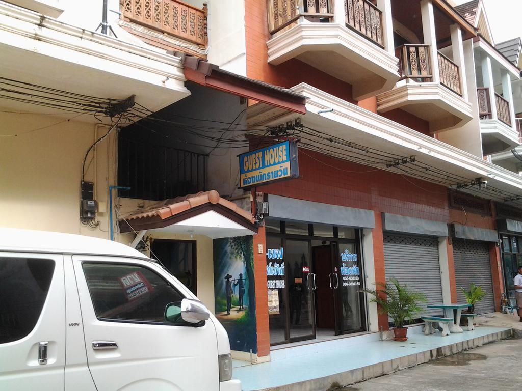 סוקותאי J-Safe Guesthouse מראה חיצוני תמונה