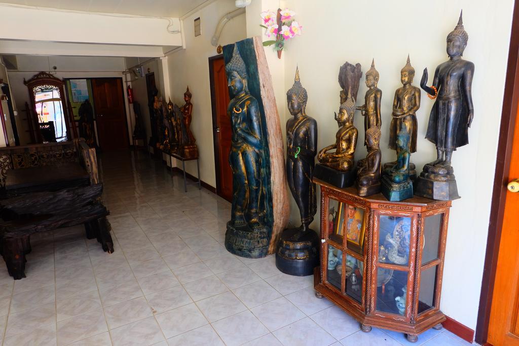 סוקותאי J-Safe Guesthouse מראה חיצוני תמונה